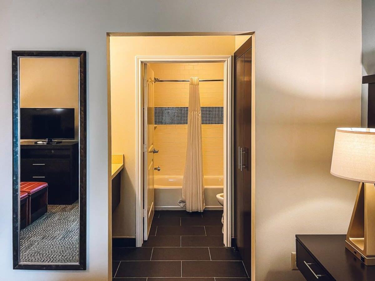 Apartamento Free Parking Free Wifi With Kitchen Washer Dryer Relux Studio Group 2 Houston Exterior foto